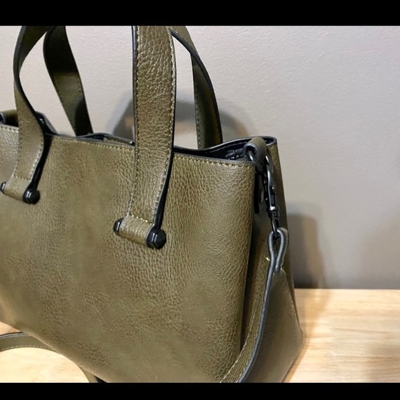 🔻SALE🔻ALDO🔹NEW CONDITION - Picture 7 of 11